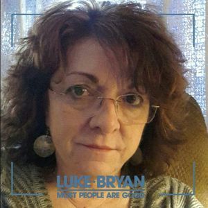 Meet your Posher, Linda